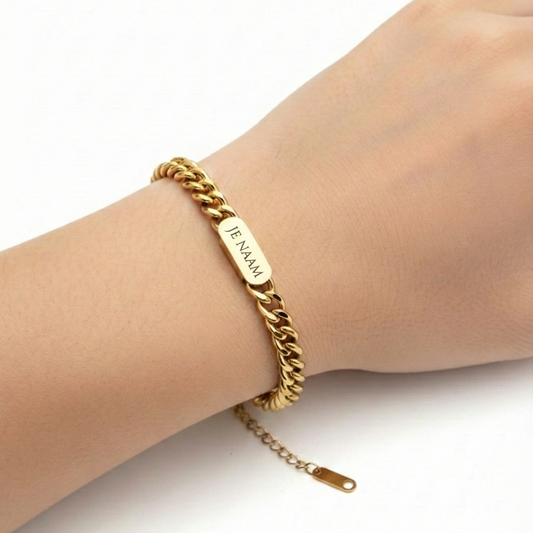 Armband met gravure goudkleurig - schakelarmband - naamplaat - verstelbaar - RVS