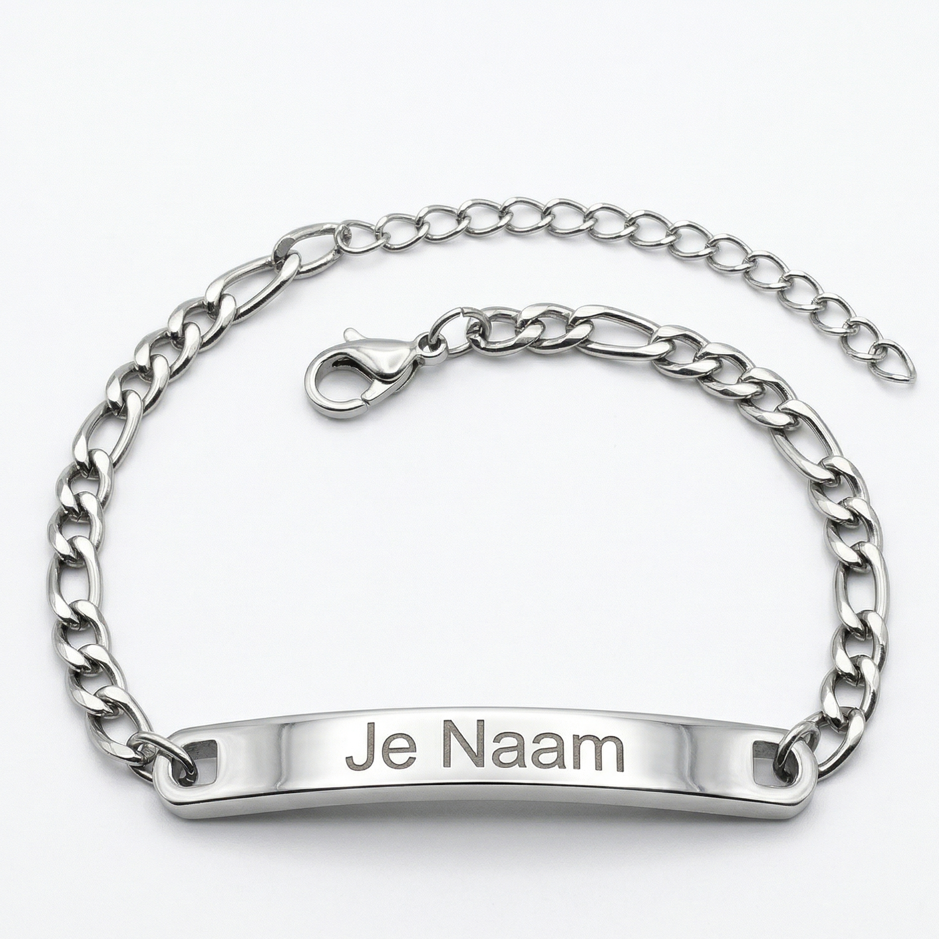 Gepersonaliseerde schakelarmband met naamgravure - zilverkleurig