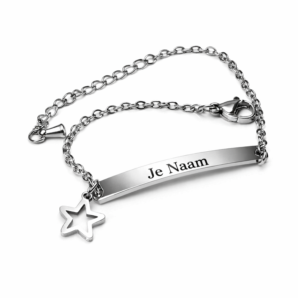 Gepersonaliseerde armband met naamgravure en sterbedel - zilverkleurig