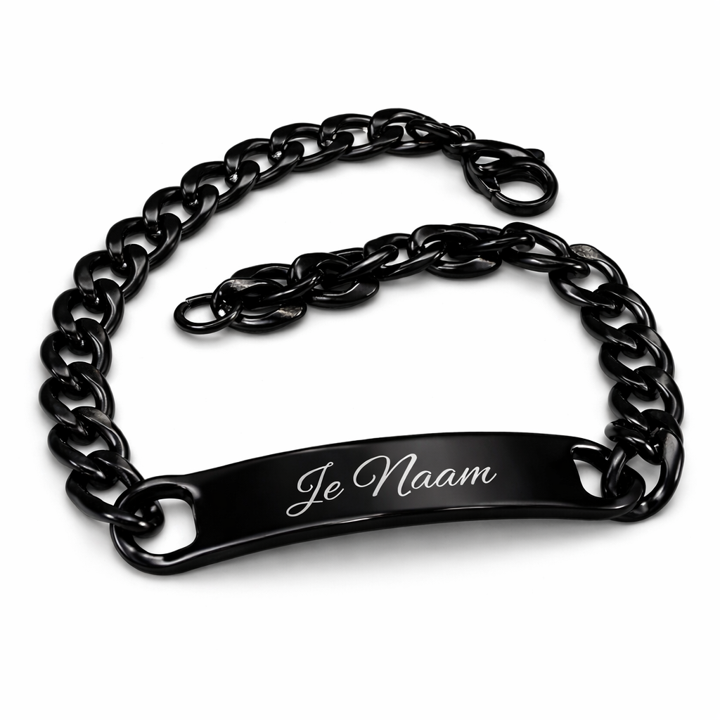 Gepersonaliseerde zwarte schakelarmband met naamgravure - stoer en stijlvol