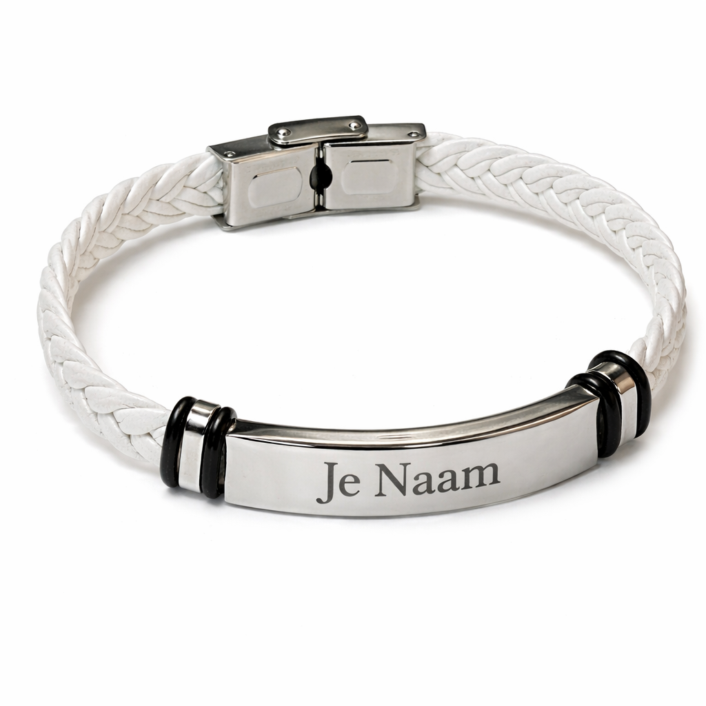 Gepersonaliseerde gevlochten armband met naamgravure - wit-zilver design