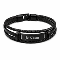 Gepersonaliseerde zwarte armband met naamgravure - strak layered design