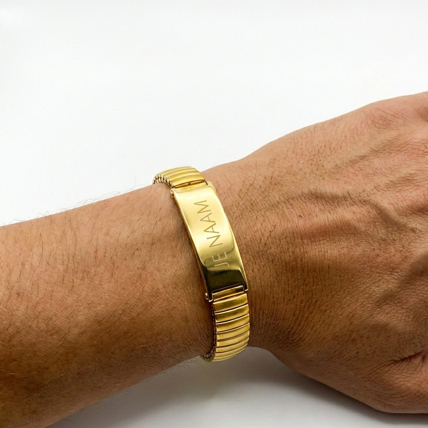 Schakelarmband met gravure goudkleurig - veermechanisme - RVS naamplaat - gepersonaliseerd