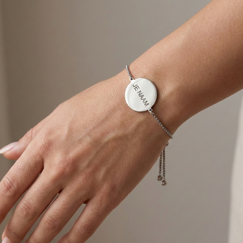 Armband met gravure - zilverkleurig - ronde graveerplaat - schuifsluiting - RVS