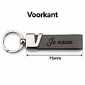 Gepersonaliseerde Sleutelhanger van Kunstleer met Naam – Gegraveerde Autosleutel Sleutelhanger – Grijs/Zwart – Metalen Sleutelring – 75 mm – Persoonlijk Cadeau voor Hem en Haar Sleutelhanger met naam
