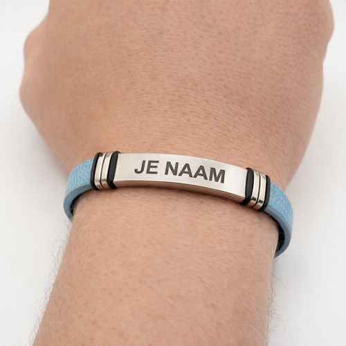 Armband met gravure blauw - band met print - gebogen RVS naamplaat - gepersonaliseerd