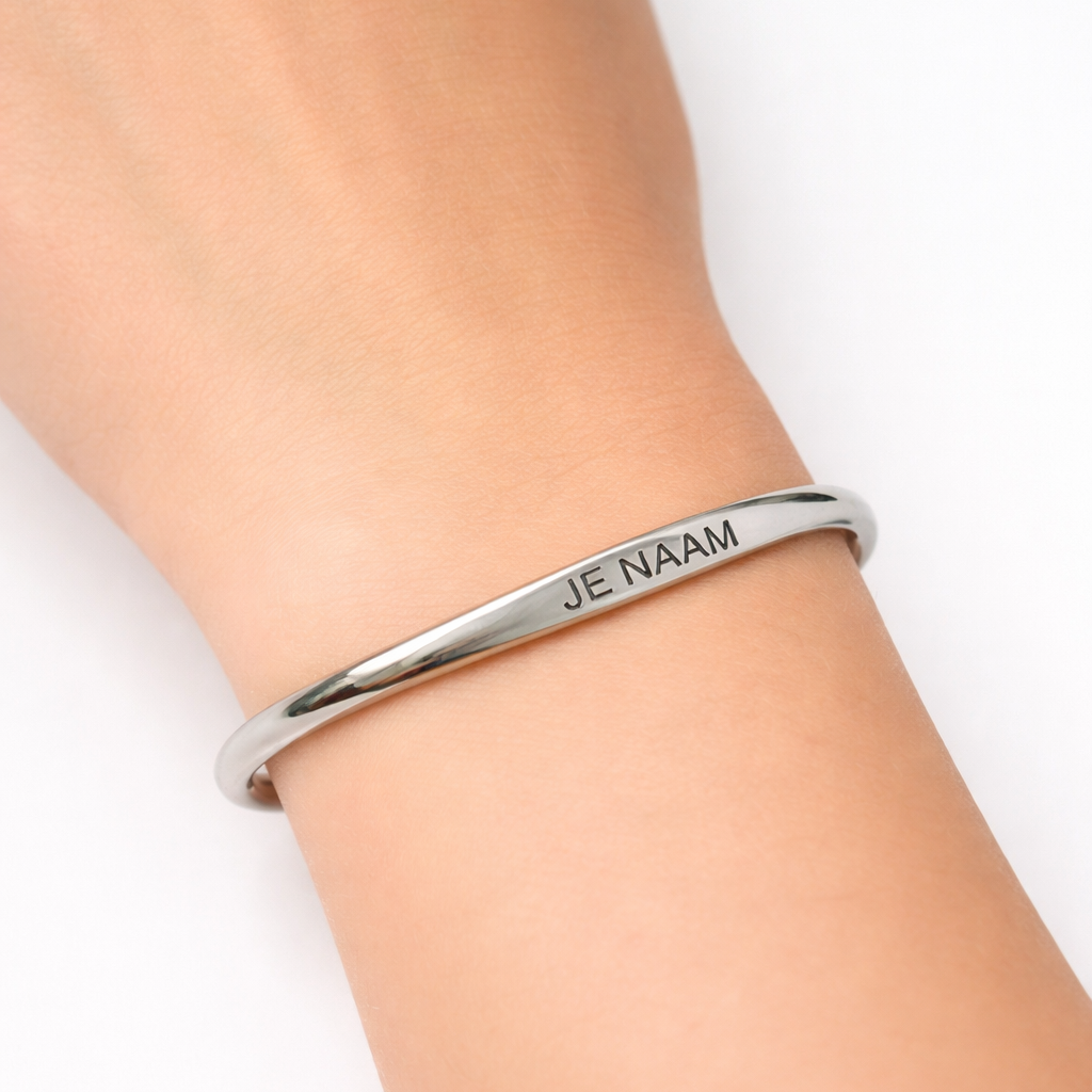 Armband met gravure zilverkleurig - open cuff bangle - RVS - verstelbaar